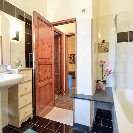 Gorgeous In With Wifi